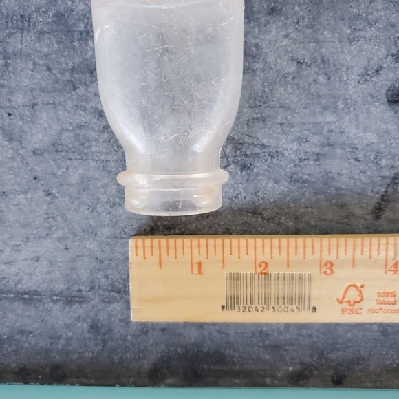 2 Piece Vintage Bottle Bundle - Picture 11 of 11